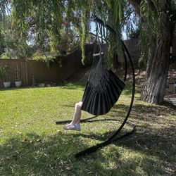 Hanging Chair 