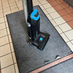 Aspiradora hermosa BISSELL