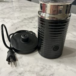 New Nespresso Aeroccino Milk Frother Black