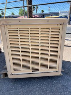 Used Evaporative cooler- champion 4500 CFM side draft