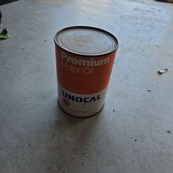 Vintage uncalled oil can