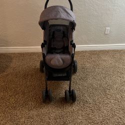 Evenflo Stroller. No issues. 