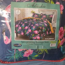Flamingo Blanket And Two Pillow Cases