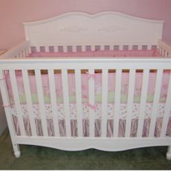 Graco Victoria Non Drop Side 5 In 1 Convertible Crib, White