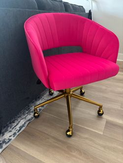 Pink Swivel Chair
