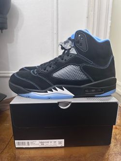 Air Jordan 5 - UNC Black - Size 10