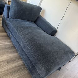 Chase And Ottoman 