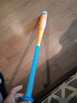 Loiusville proven softball bat