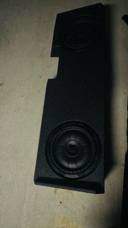 2 10’ subwoofers with box gmc/chevy 2021-2023