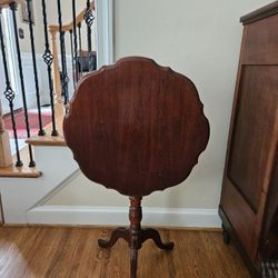 Pie Crust "Tilt" Top Cherry Table