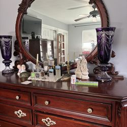 Bedroom Head Board Footboard Dresser With Mirror Matching Night Table