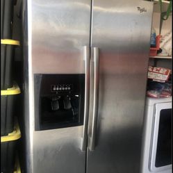 Whirlpool Refrigerator Works Great I Sell Them All The Time 