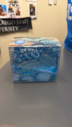 Ice ice gummy squish cube toy