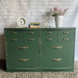Awesome Shabby Distressed Green And Gold Dresser 