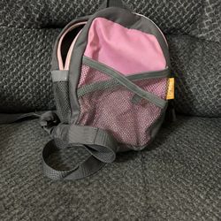 Toddler, backpack and harness in pink and gray