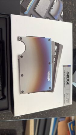 Th Ridge Wallet -Titanium (new)