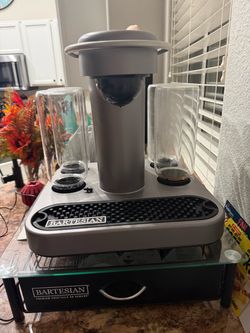 Bartesian Premium Cocktail Machine with stand and mixers