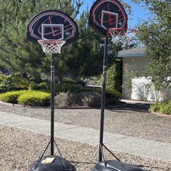 2 Basketball Courts