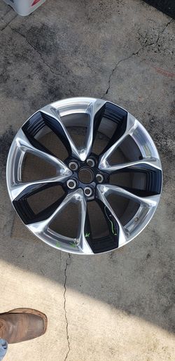 Lexus LC500 wheel