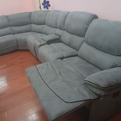 *4th Of July Now!!!*---Stellar Alejandra Gray Microfiber Reclining Sectional Sofa---Delivery And Financing Available😉