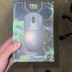 Logitech G Pro wireless League of Legends edition