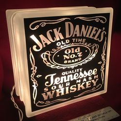 2 Jack Daniel’s Etched Glass COLLECTION pieces