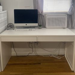 Micke desk (IKEA)
