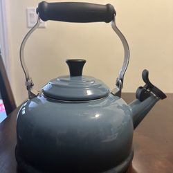 Le Creuset Kettle