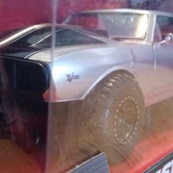 Die Cast Metal - Fast & Furious - Chevrolet Camaro Z28 - New-