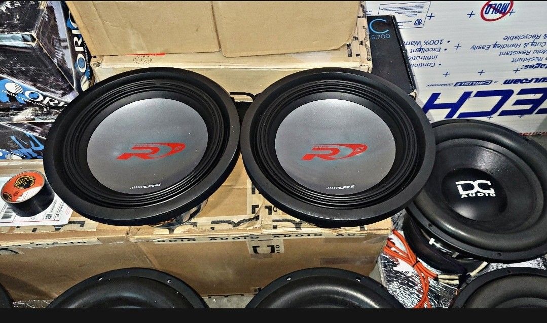 2-12" Alpine SWR-1242D Type R's 