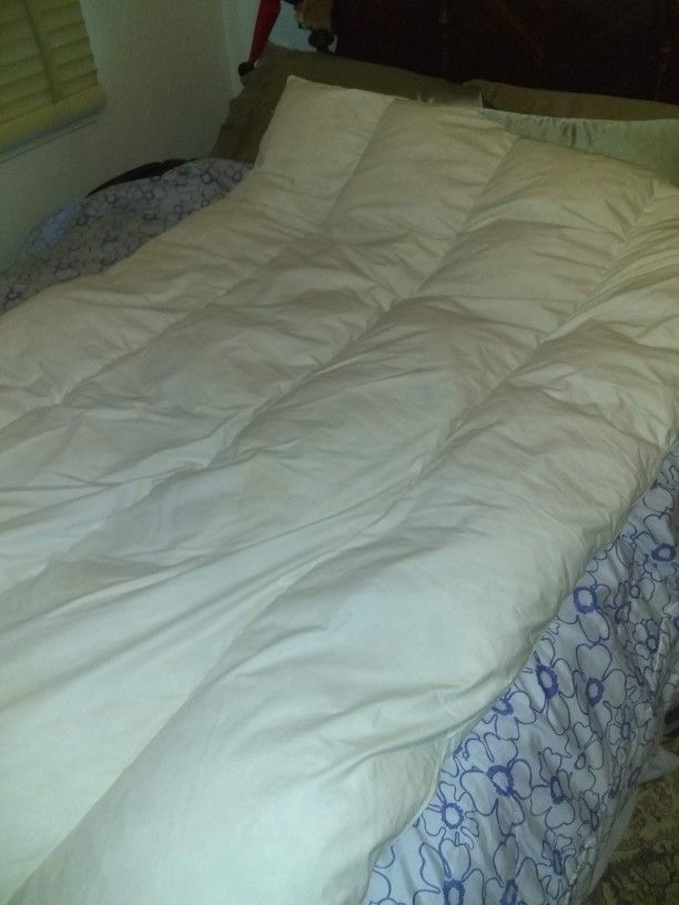 Down Feather Comforter $40