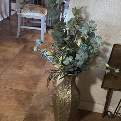 Available Hunter and Cuba street ,, Metal Vase , artificial plant 40” height