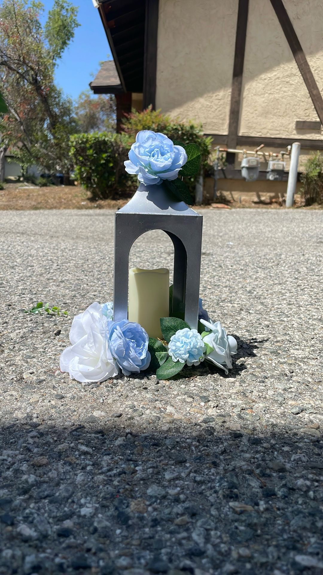 Lantern Flower Centerpieces