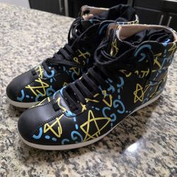 Gucci Ghost Sneakers – Size G 8.5 (US 9) – $250