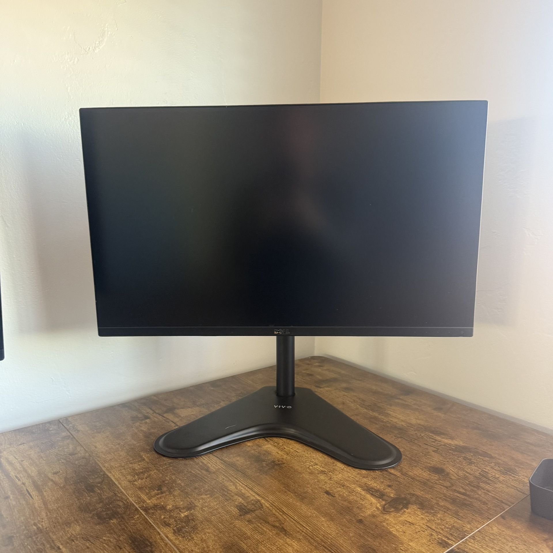 Dell monitor with Vivo Stand