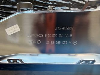 Mercedes Benz part