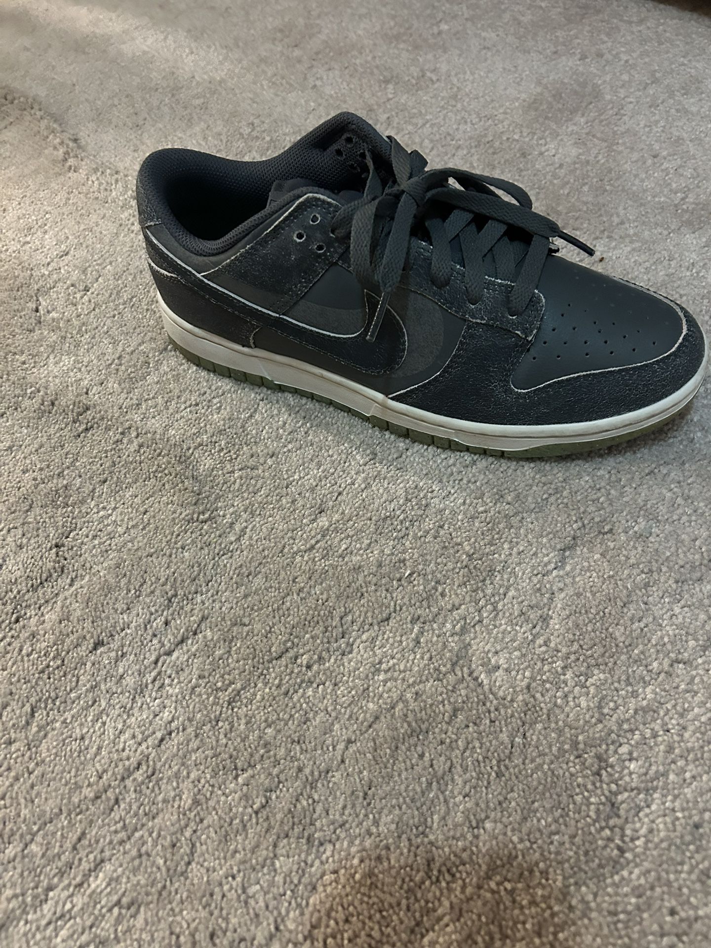 Nike Dunk Low Halloween Swoosh Shadow Grey Size 8.5