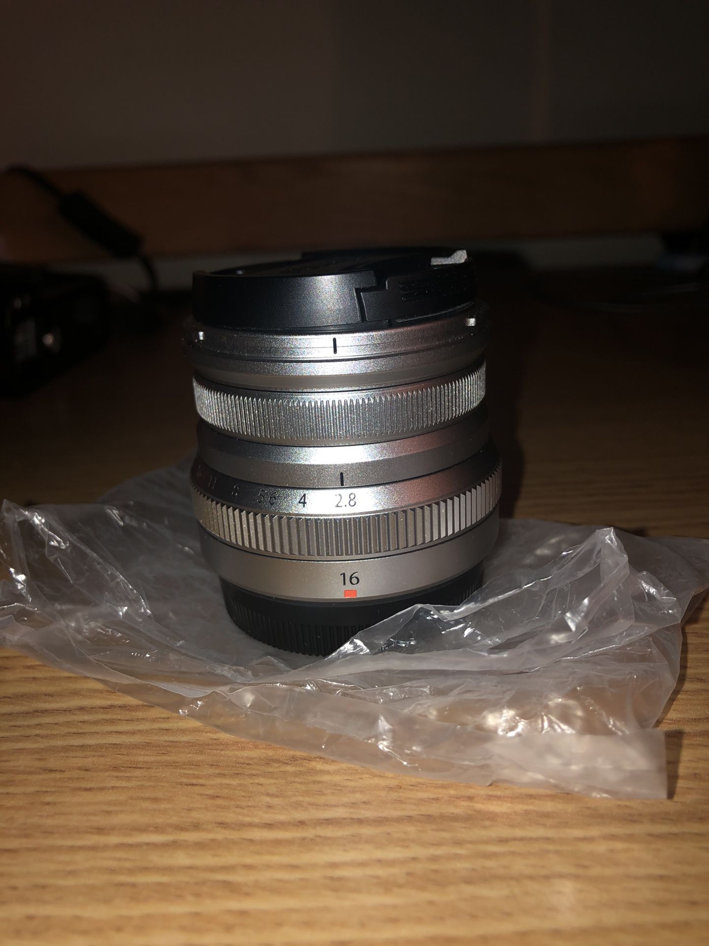 Fujifilm 16mm F/2.8 WR Lense