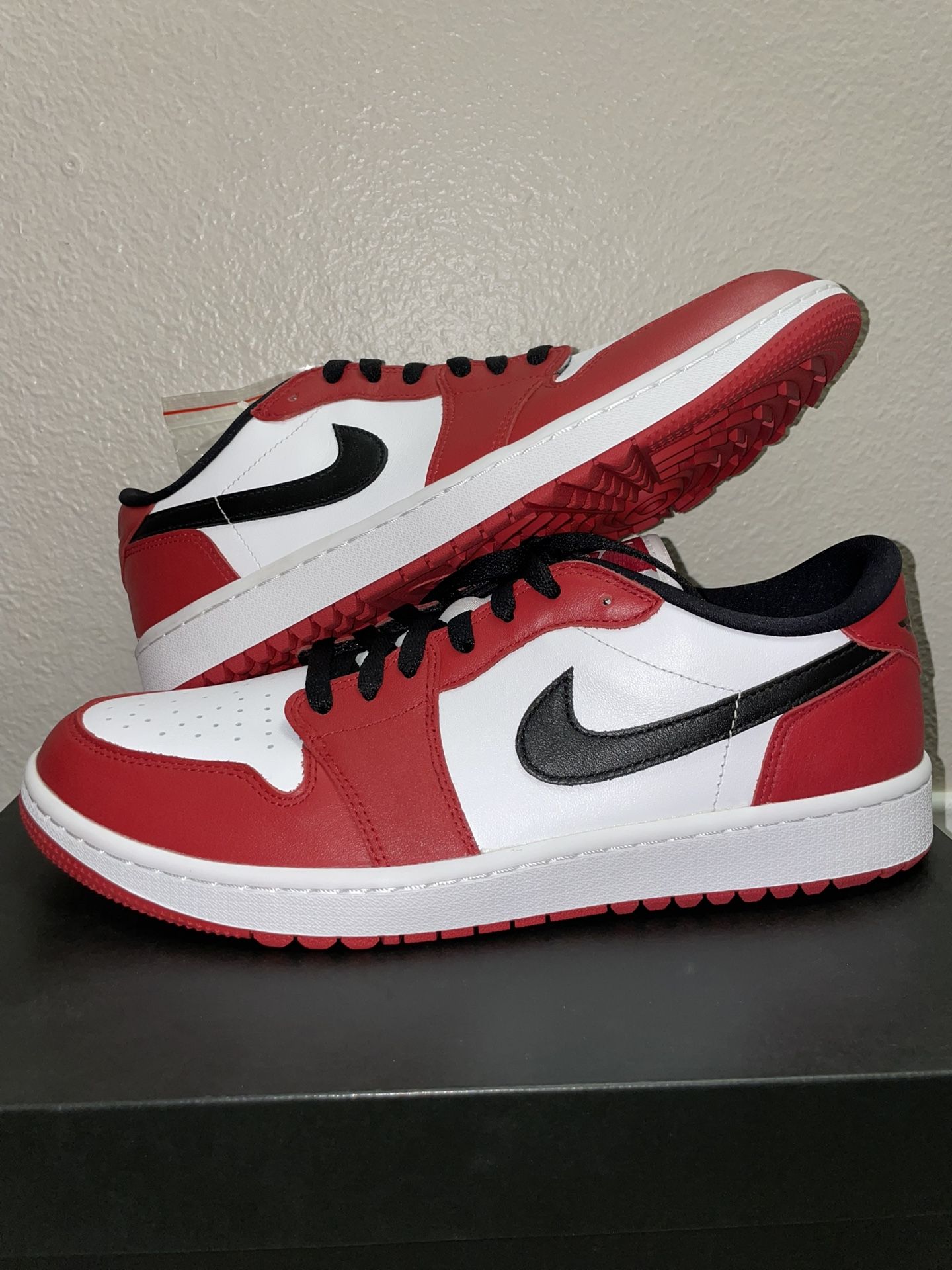 Jordan 1 Retro Low Golf Chicago Size 11 & 14 New
