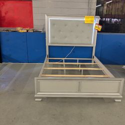 Brand New Queen Size Beds 