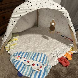 Lovevery Tummy Time Mat 