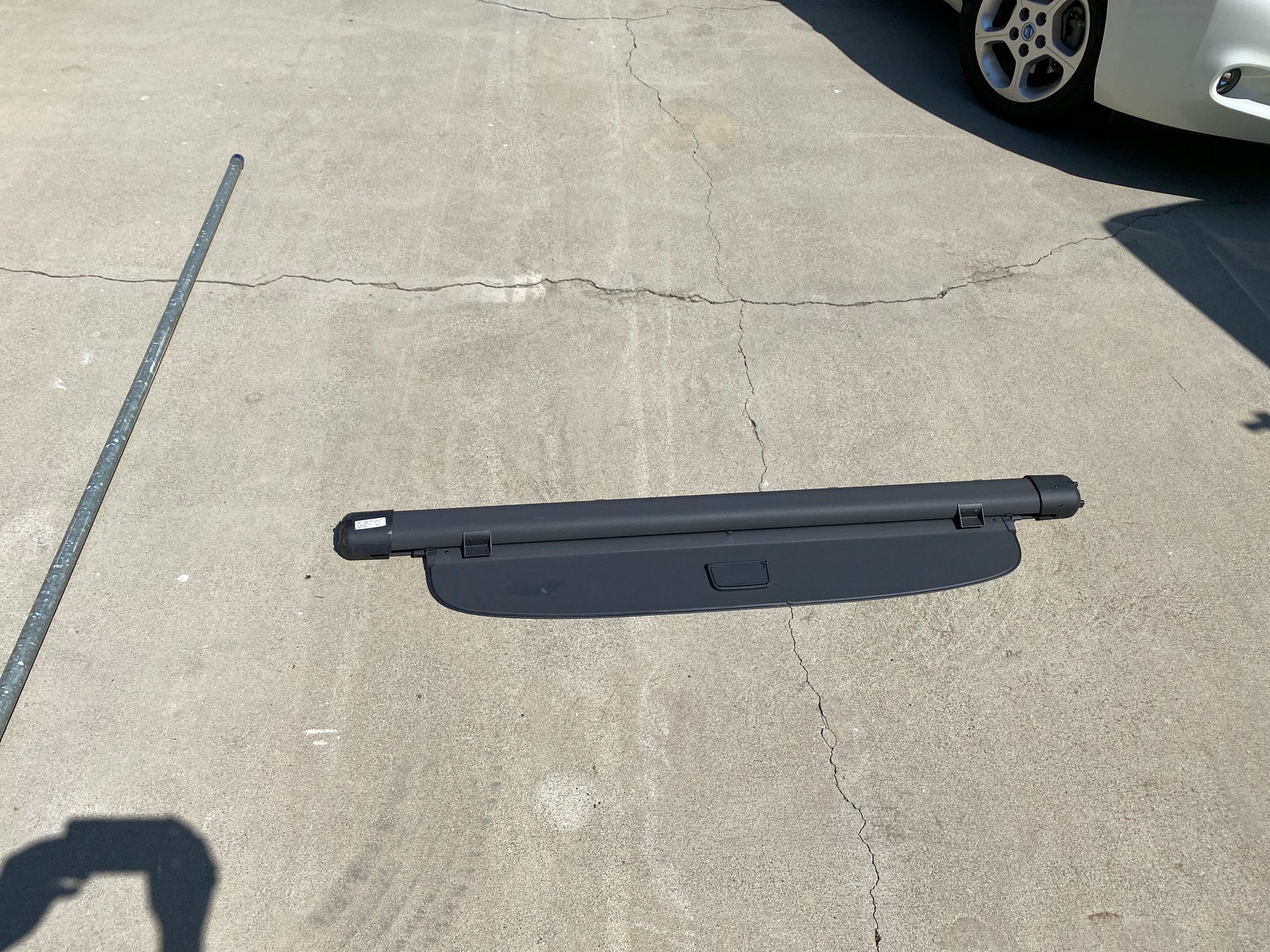 Genuine Audi Q7 Cargo Cover Black Retractable Luggage Trunk Shade privacy blind