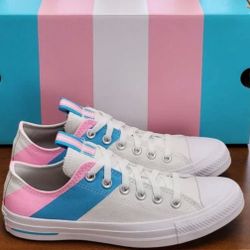 Converse Chucks Size 11.5. Like Brand New
