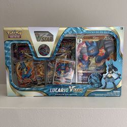 Pokemon Lucario Vstar Premium Collection