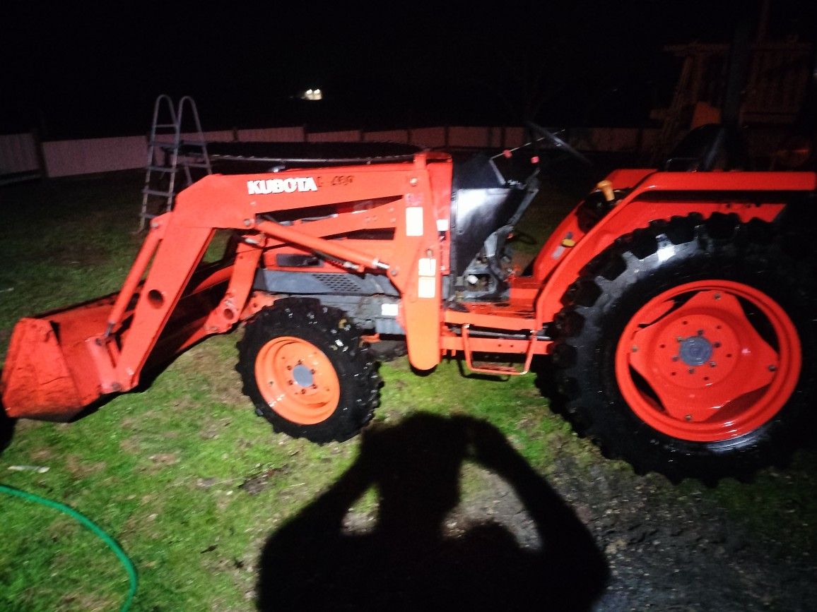 tractor work for Sale in Floresville, TX OfferUp