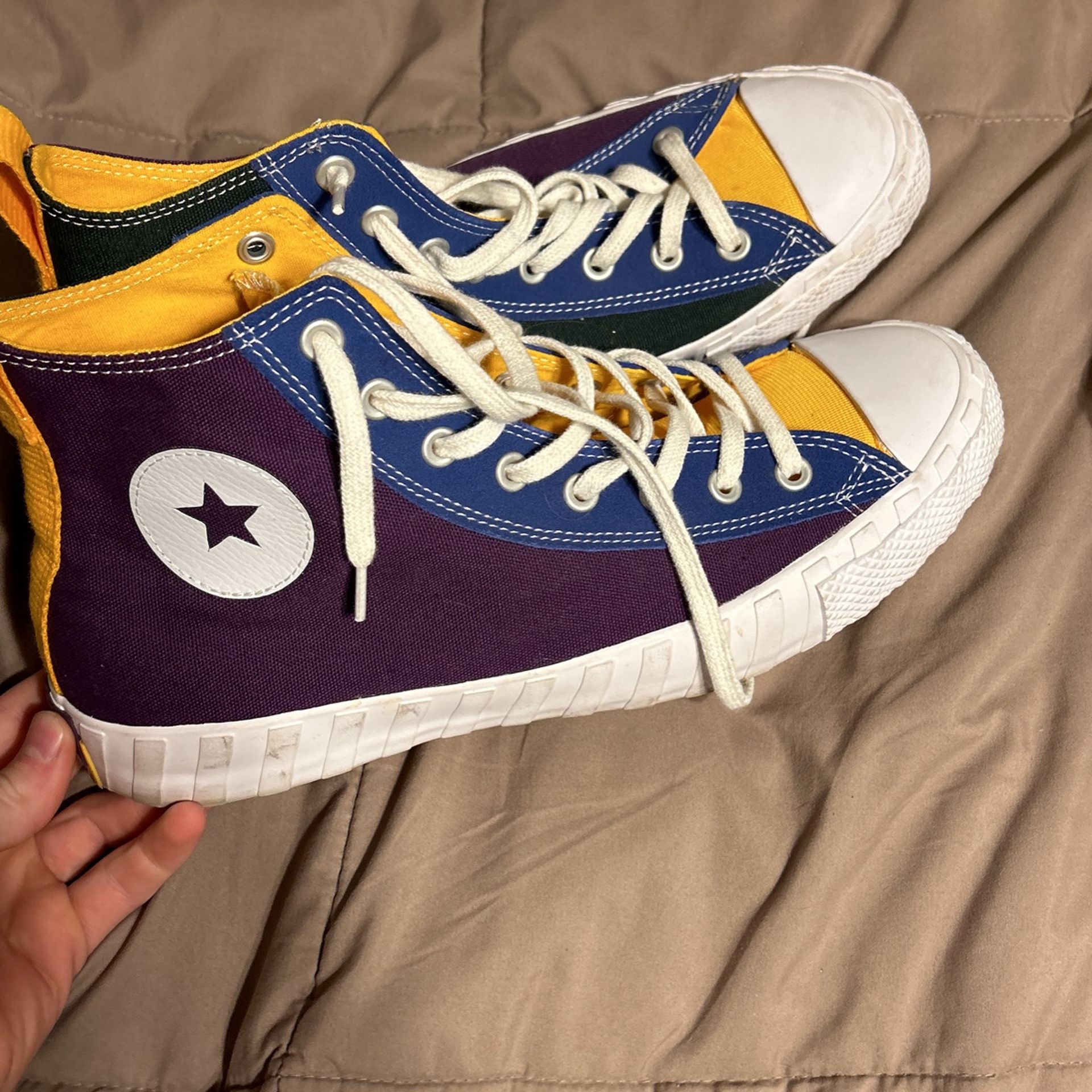 Converse Size 11