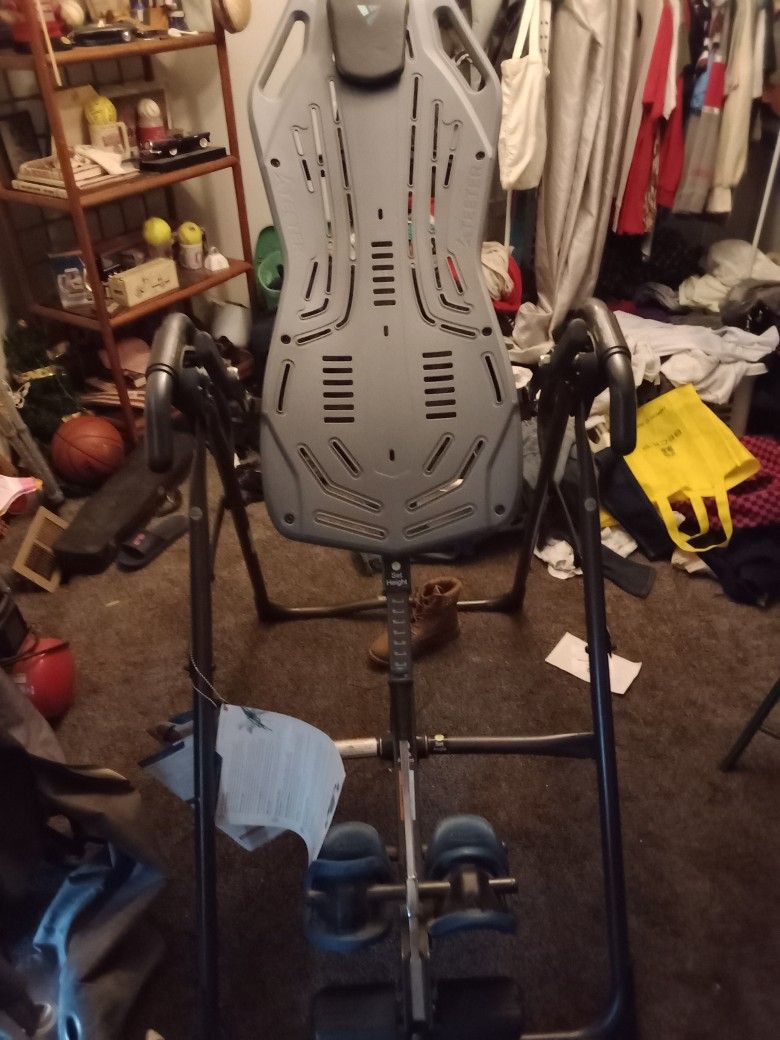 Teeter Table