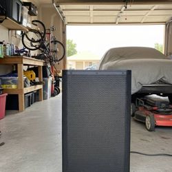 Qsc k10.2 powered speaker