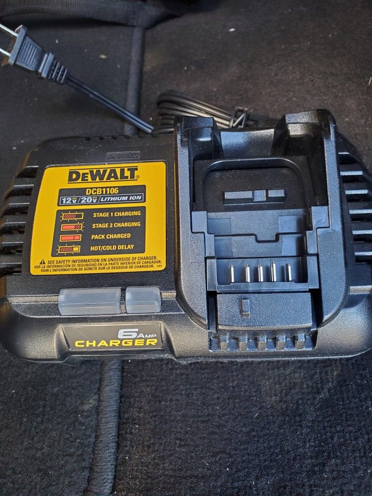 Dewalt Fast Charger 6 Amp