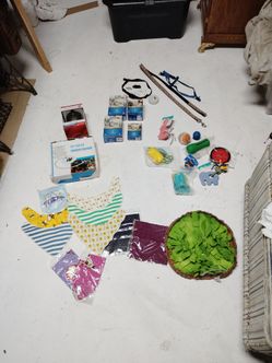 Dog / Pet Accessories 25+ Pieces!
